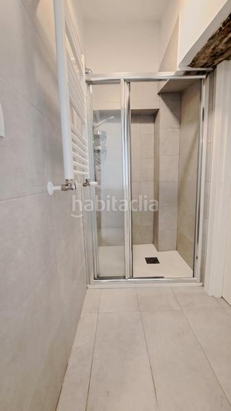 Foto f3c4a574-569d-43a3-8fcc-968c0d3e0886. Dachwohnung mit heizung in Casco Viejo Bilbao