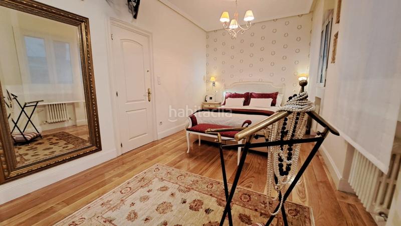 Foto 4eb77ad4-97f5-4e4b-ad81-28b3b371d364. Etagenwohnung mit heizung in Zona Indautxu Bilbao