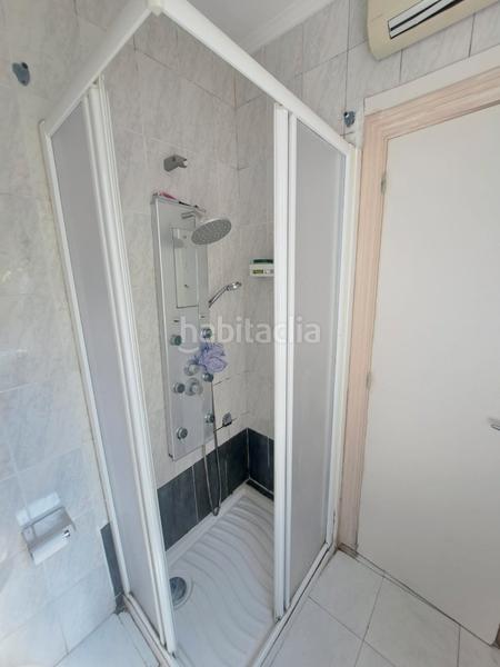 Foto f4059550-179b-404b-b0ce-a3f2f6d6d35a. Apartament amb calefacció a Ametzola Bilbao