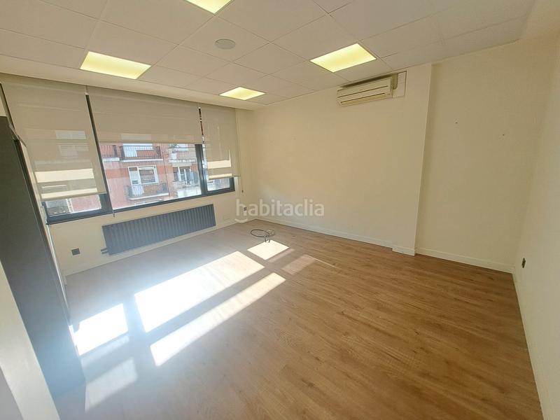 Foto cba5842d-b8c1-4a9a-8fb1-ee307033ca4c. Bureau avec chauffage dans Zabalburu Bilbao