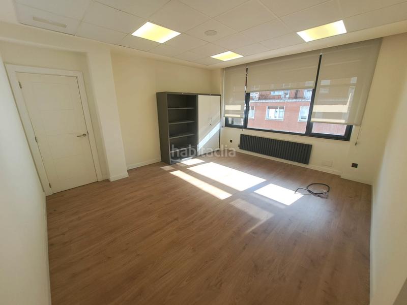 Foto 45ccf966-a8c1-4508-8174-3efcc716a845. Ufficio con riscaldamento in Zabalburu Bilbao