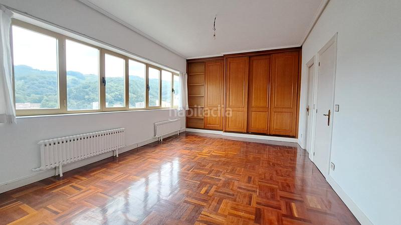 Foto 3a876111-bb67-434d-b3e1-d2a8920cb597. Location appartement avec chauffage parking dans Abandoibarra - Guggenheim Bilbao