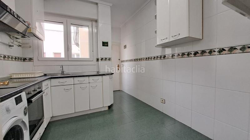 Foto 69051b05-3721-491e-b9b0-3410a648be64. Location appartement avec chauffage parking dans Abandoibarra - Guggenheim Bilbao