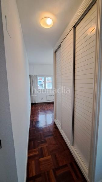 Foto dd81ebac-c651-49ec-b69a-eefc62c78b9c. Location appartement avec chauffage parking dans Abandoibarra - Guggenheim Bilbao