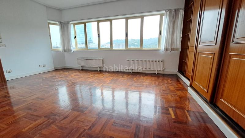 Foto 3ea0a17b-c768-47cf-af9e-0492a00bcf16. Rent flat with heating parking in Abandoibarra - Guggenheim Bilbao