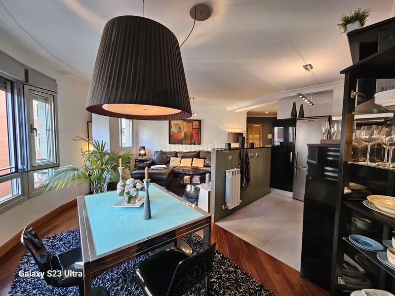 Foto 73f80edd-f2ee-4ac8-bf90-fc493f3cf6f7. Apartamento en Alhóndiga Bilbao