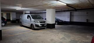 Parking voiture  Antonio gaztañeta almirantearen kalea