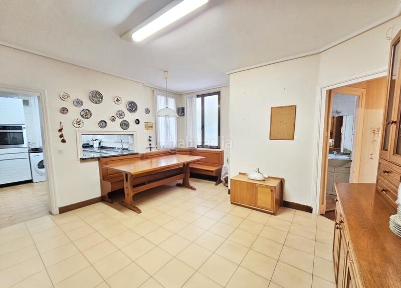 Foto 8917c213-1298-4f21-a202-5c99108eeb05. Etagenwohnung mit heizung in Zona Indautxu Bilbao