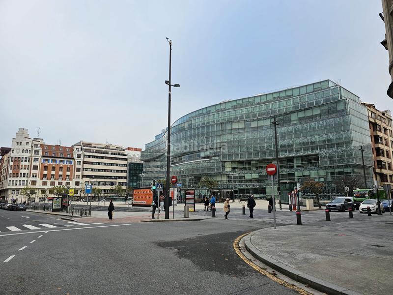 Foto e3bad19d-619c-4626-ab66-b77cd9acdb86. Pis amb calefacció a Zona Indautxu Bilbao