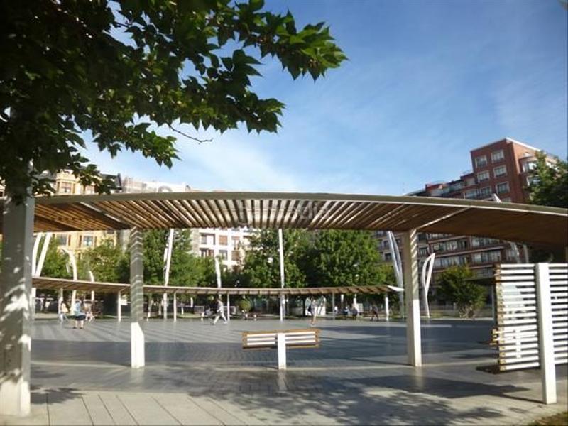 Foto f1b38c3e-3359-48d8-a972-54b22644ac33. Alquiler local comercial en n/a en Zona Indautxu Bilbao
