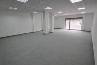 Business premise in Zumalacárregui etorbidea 9