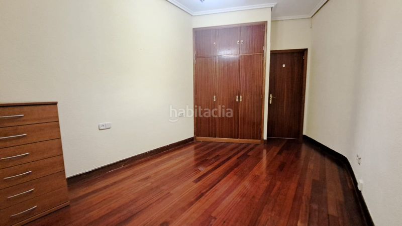 Foto b8b78875-5b69-444b-8fb2-7cf05b71bdc7. Piso en Zabalburu Bilbao