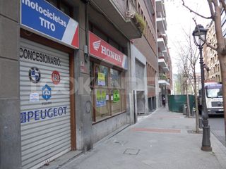 Geschäftsraum in Calle GREGORIO DE LA REVILLA