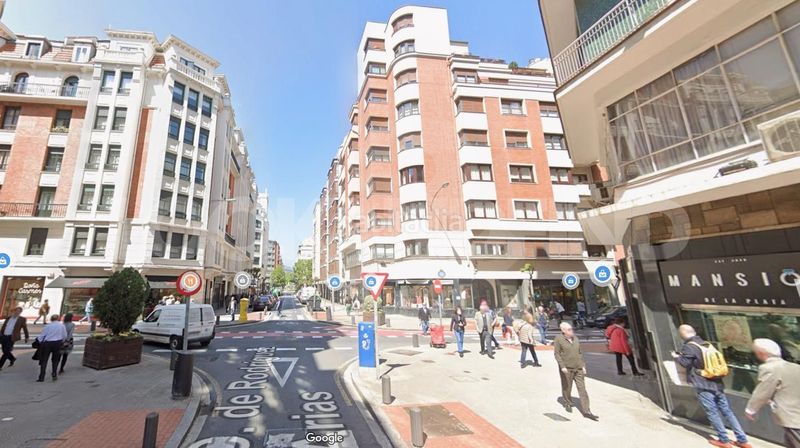 Foto e2ef1e4b-6847-4691-9d67-1c20012f9764. Posto auto in Campuzano Bilbao