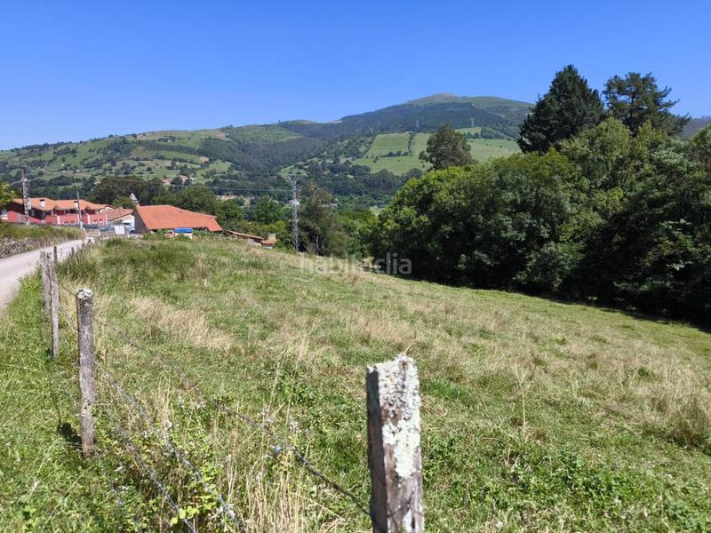 Foto 0a9a37b7-ca53-44bd-9d1f-a3c002b43994. Fondo rustico in Corvera de Toranzo