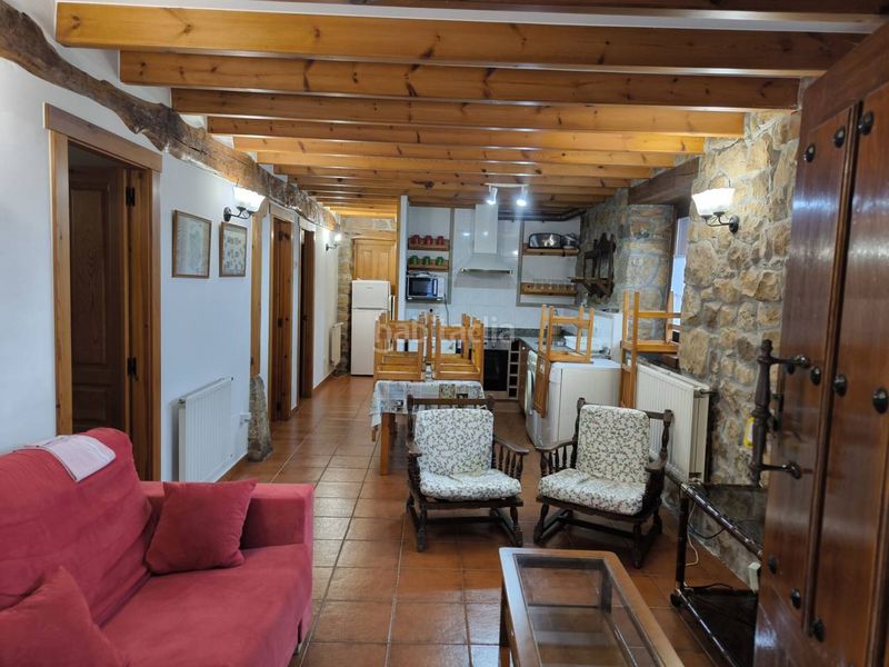 Foto 0e58c140-b043-424e-a272-44d215d6372f. Casa amb calefacció a Villacarriedo