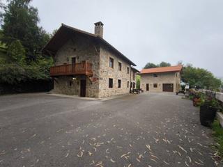 Maison  Bustralanes. Venta de casa rural
