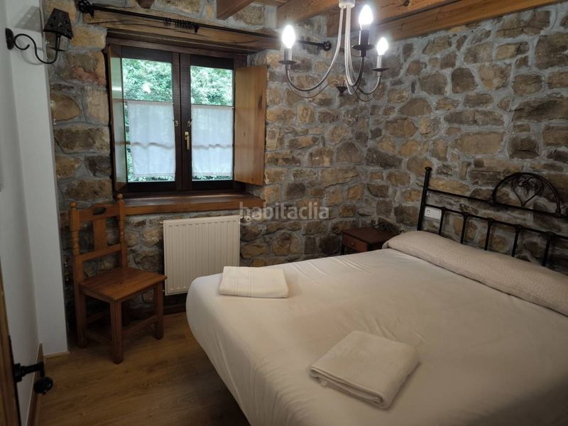 Foto fb5b13e2-1c7b-4ed6-a5a6-7fce0def4962. Casa amb calefacció a Villacarriedo