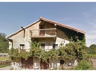 Casa  Villacarriedo. Venta de casa pareada