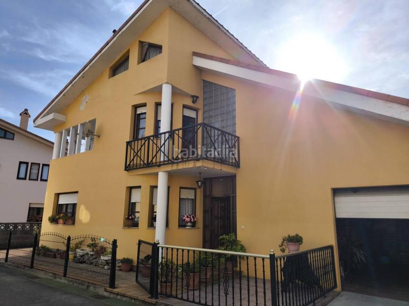 Foto 7abbd8d4-7a6b-4319-b191-8cf4ffd038f4. Casa pareada venta de casa pareada en Castañeda