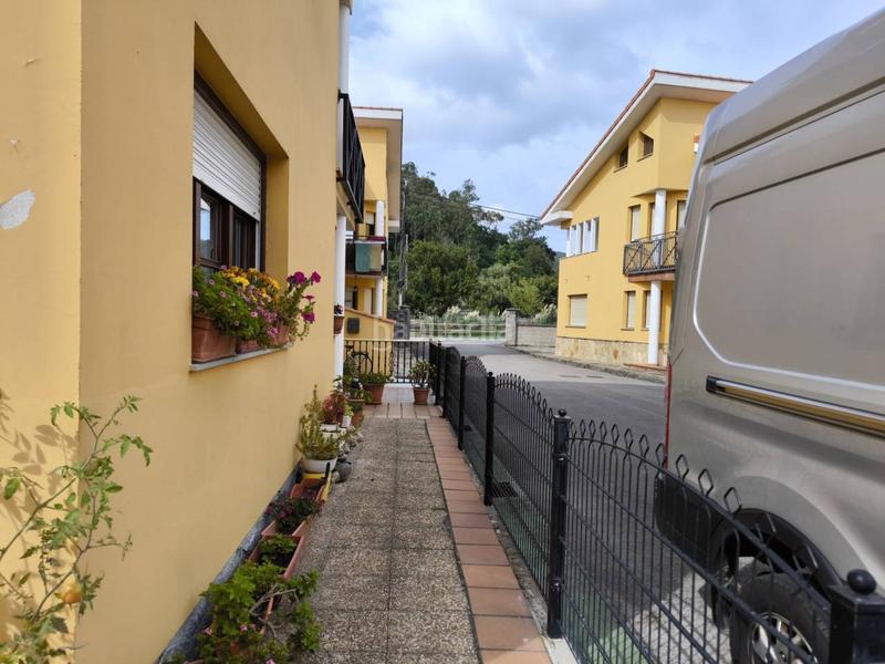 Foto e5fa9976-10b5-4ebe-a458-55ba79824dc9. Casa pareada venta de casa pareada en Castañeda