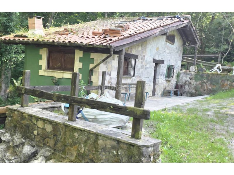 Foto 5393ef6e-34f0-4b9b-a88b-c13252f6d3c6. Casa a Santa María de Cayón