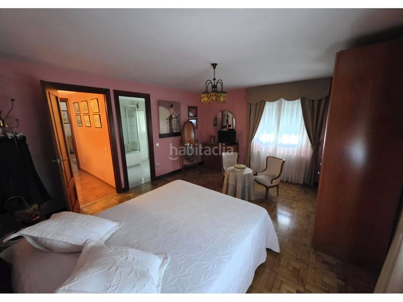Foto 1bfcd797-c4dc-4643-8fc8-8d2216da7925. Casa amb aparcament a Puente Viesgo