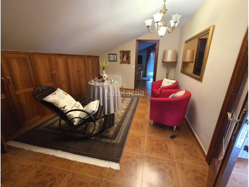 Foto a60d41a7-49ae-42e8-8d2f-197233232991. Casa amb aparcament a Puente Viesgo
