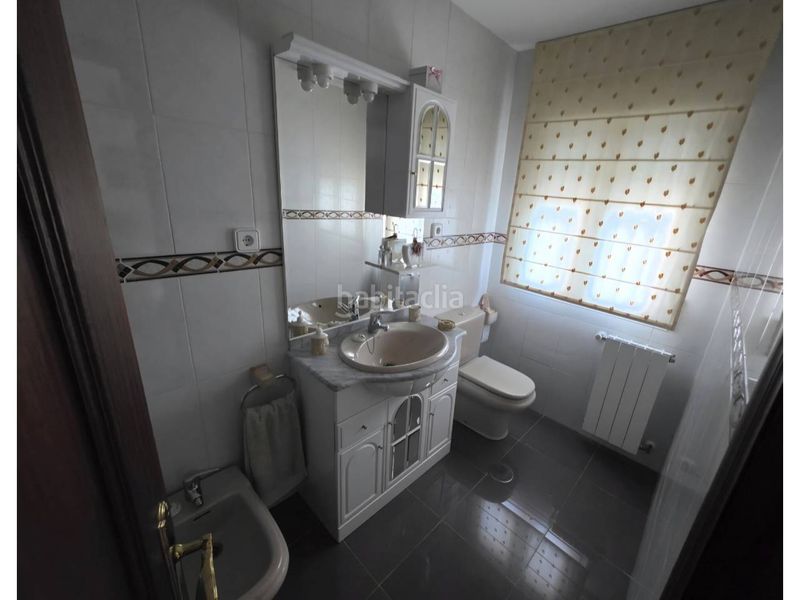 Foto ab4e912e-96ee-4658-812d-c5c6ba43c37b. Casa amb aparcament a Puente Viesgo