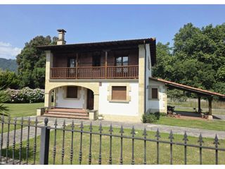 Casa  Calle valleja. Venta de casa
