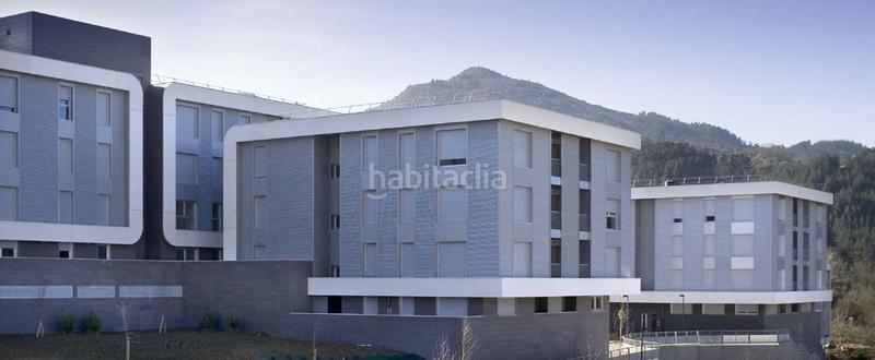 Foto 53dc3d4c-46ec-4b82-8a53-ddd696904ac5. Location local commercial dans hirigibel kalea 12 dans Mutriku