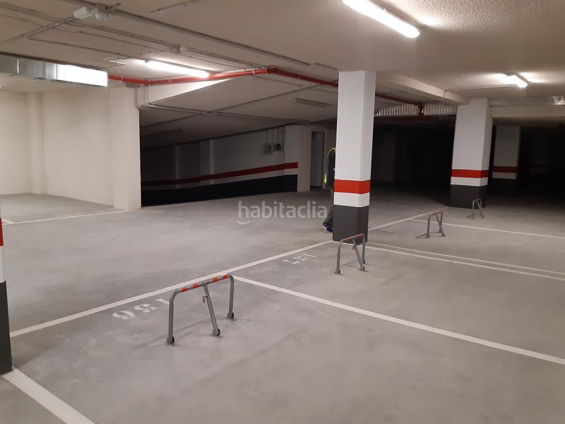 Foto 1d1cad22-ce13-4d2d-9880-bc88284ae247. Rent car parking in kaiku hiribidea 21 in Asilo - Rebonza - Urbinaga Sestao