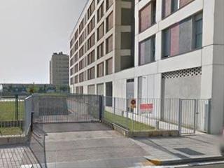 Aparcament cotxe a Paseo de berlin 7. Promoción con distintas parcelas de garaje a la venta.