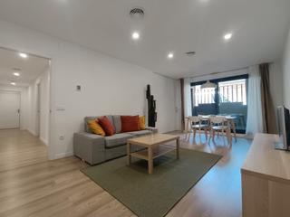 Planta baja  Carrer de pere fizes. Obra nueva, 2 habitaciones + estudio, y zona exterior