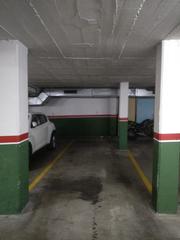 Car parking in Plaça del Vapor Ventalló