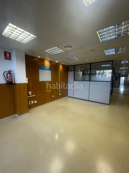 Foto 795ae688-3942-493c-8c29-b34f68a52065. Lloguer local comercial amb calefacció a San Pere Terrassa