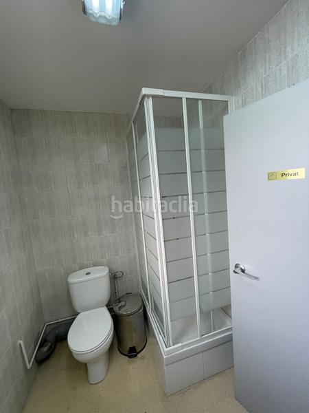 Foto fe90e3a7-1d69-4fbc-9298-6903b8c58a1c. Lloguer local comercial amb calefacció a San Pere Terrassa