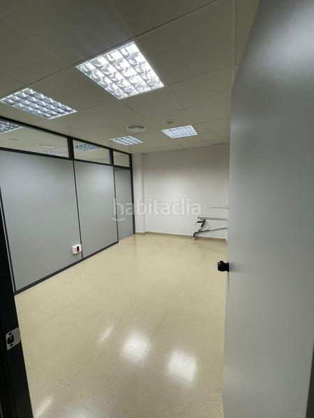 Foto 427de5df-2170-4c05-a9d4-84073b8e4ea1. Rent business premise with heating in San Pere Terrassa