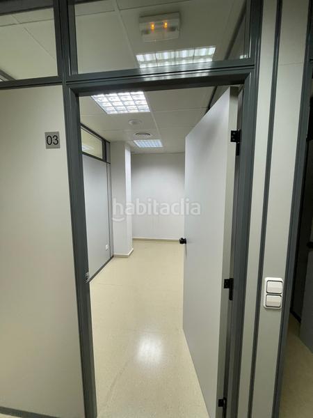 Foto f81772bf-08d7-4837-a1b4-bac9f0ca5b0a. Rent business premise with heating in San Pere Terrassa