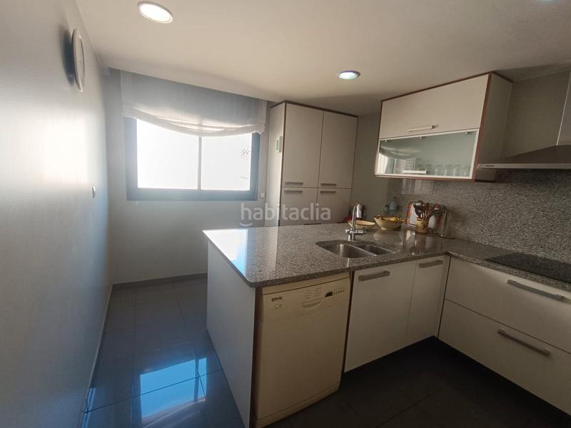 Foto 07872f0d-d8ee-4d85-9447-bc158dca4210. Dúplex muy luminoso, 3 habitaciones, terraza, parking y trastero en Terrassa