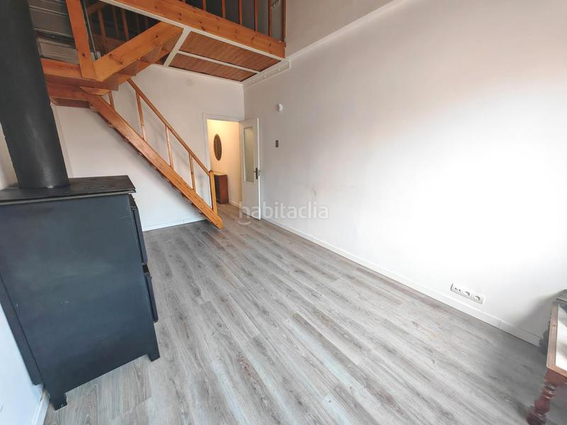 Foto 15d2c572-b384-4d30-b0f3-773391d010e0. Piso  con altillo con 3 habitaciones en el centro en Terrassa