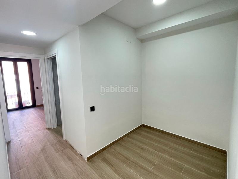 Foto fcb92d16-067f-48eb-83fe-7d9f5cd56772. Dúplex obra nueva, duplex de 3 habitaciones y terraza en Terrassa