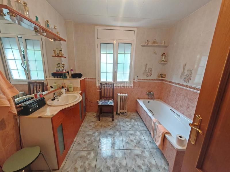 Foto b202448d-0587-4436-b98a-bcda01a2e6b7. Chalet avec cheminée parking dans Can Font-Ca n'Avellaneda Castellar del Vallès