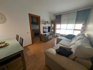Pis  Carrer d'almería. Piso de 2 habitaciones, en barrio de egara