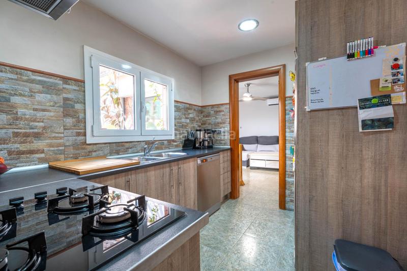 Foto b129dd95-2c10-4f17-a86b-9d2fe4936bd8. Casa a schiera con riscaldamento in Torre - Sana Terrassa