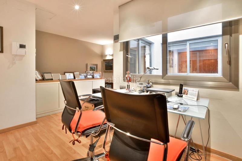 Foto 673ba2bf-c8da-4e60-a685-17021077bf1f. Casa a schiera con camino riscaldamento parcheggio in Terrassa