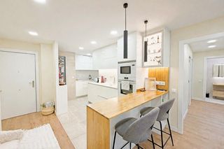 Piso  Carrer del germà joaquim. Totalmente reformado, 4 habitaciones, balcón