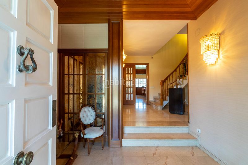 Foto 400b4af9-2b2d-405e-ae4f-d61dc8c7c951. Xalet amb calefacció aparcament piscina a Eixample - Can Bogunyà Castellar del Vallès