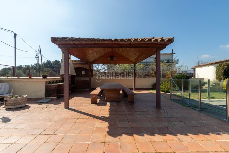 Foto 55c445a1-c6a5-4a70-a2ec-2f2efad8c5df. Xalet amb calefacció aparcament piscina a Eixample - Can Bogunyà Castellar del Vallès