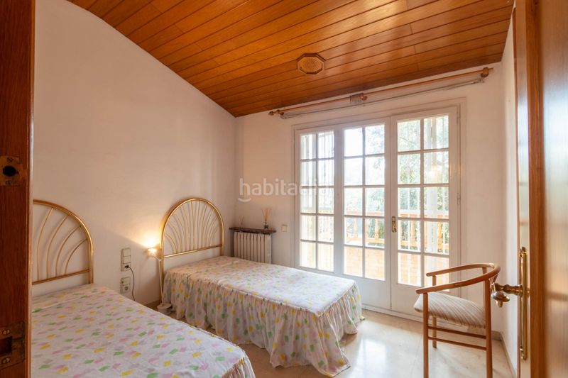 Foto cfbcca53-6814-4371-9790-699fd39ca31c. Xalet amb calefacció aparcament piscina a Eixample - Can Bogunyà Castellar del Vallès